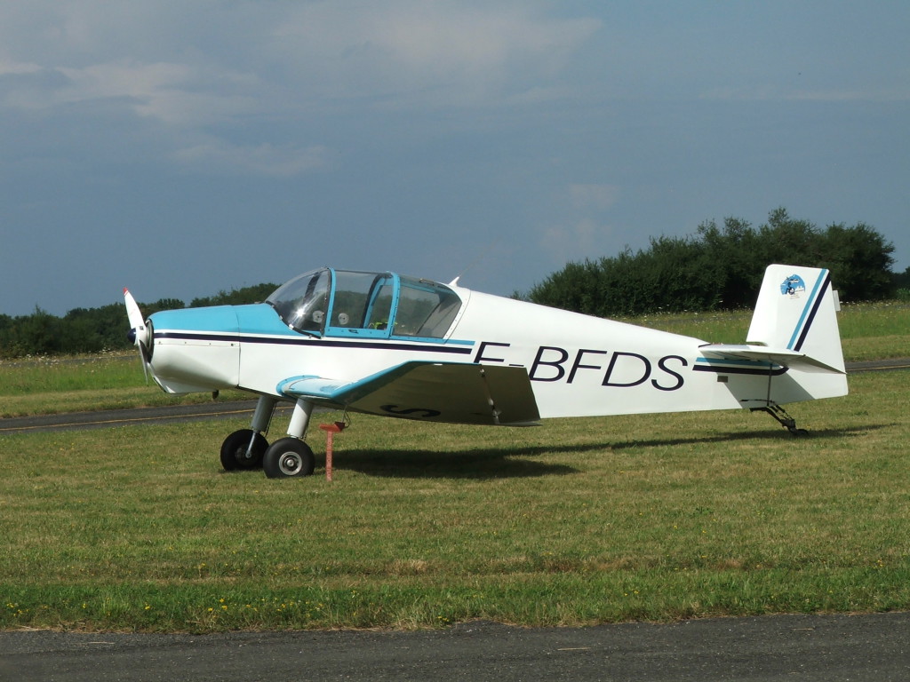 jodel D112