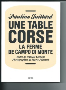 couv une table corse